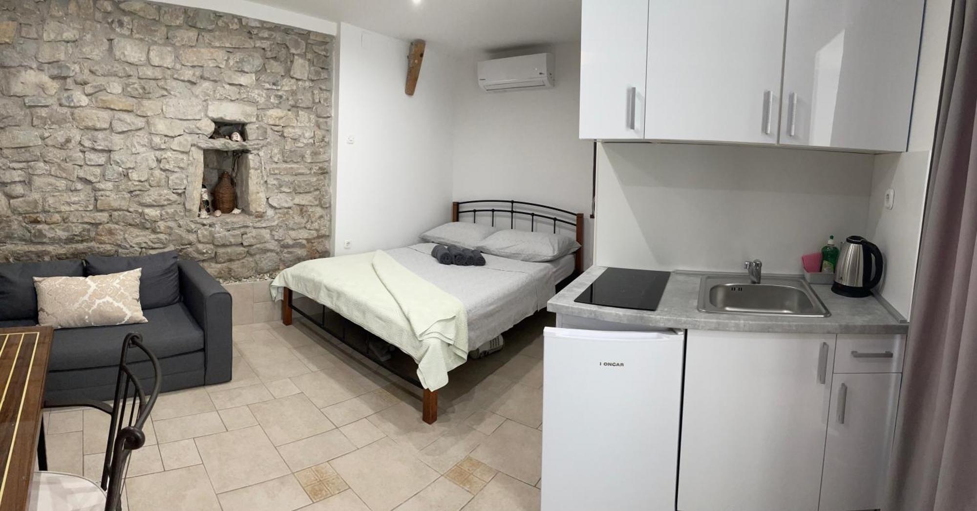 Apartman Pundinica Kaštela Exteriör bild